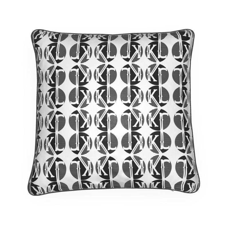 Kushing Pillow